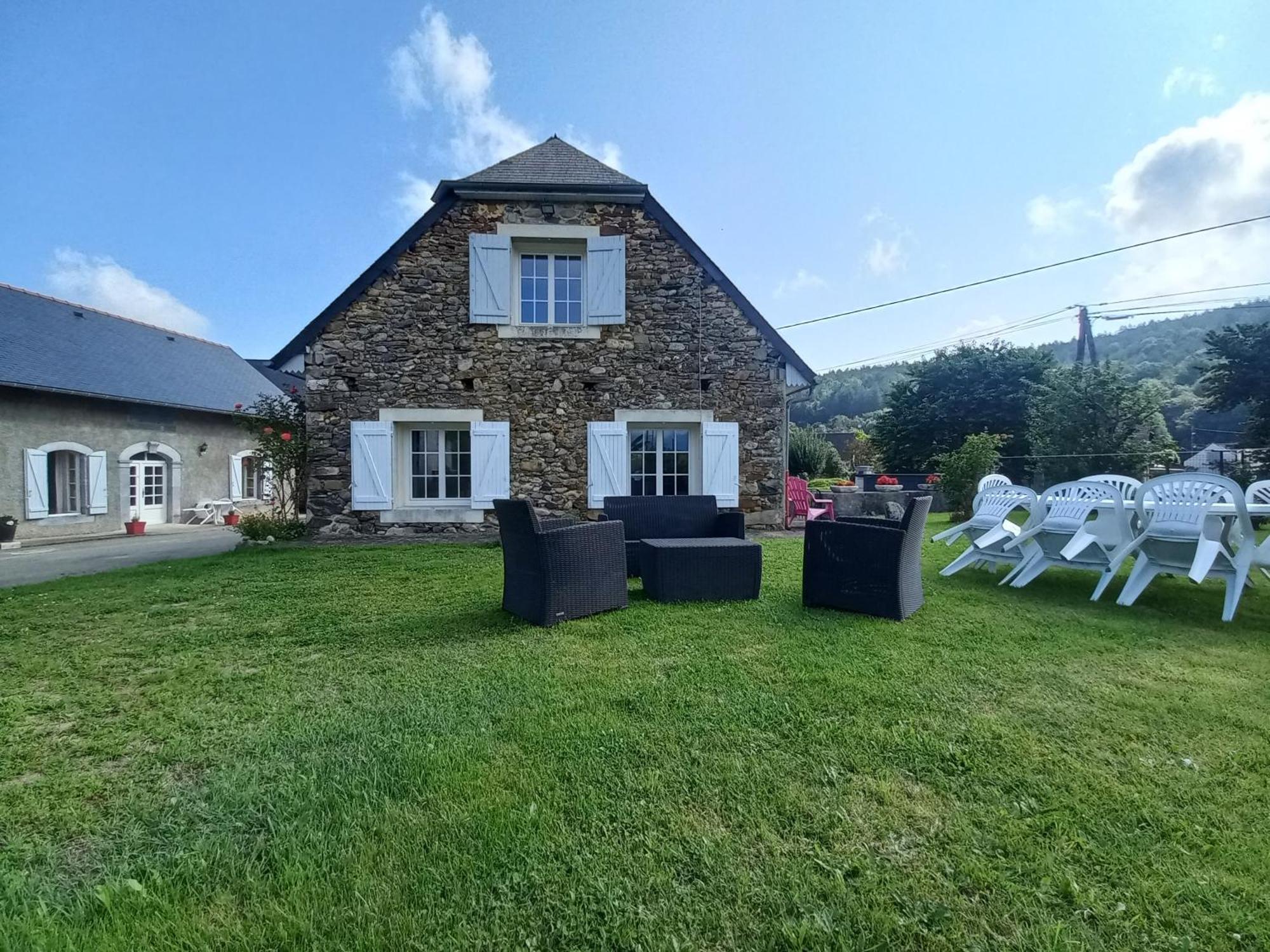 Maison De Vacances Adé Exterior foto